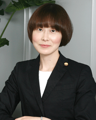 プロフェッショナルパートナー  弁護士　岡本 珠亀子